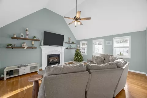 30 Flicker Ln, Marstons Mills, MA 02648 photo 18