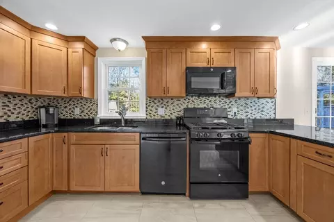 30 Flicker Ln, Marstons Mills, MA 02648 photo 15