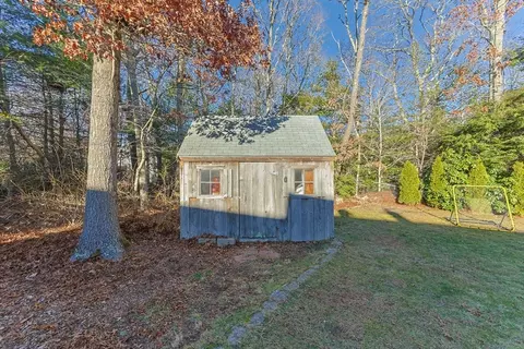 30 Flicker Ln, Marstons Mills, MA 02648 photo 37