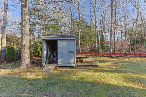 30 Flicker Ln, Marstons Mills, MA 02648 photo 38