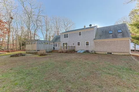 30 Flicker Ln, Marstons Mills, MA 02648 photo 34