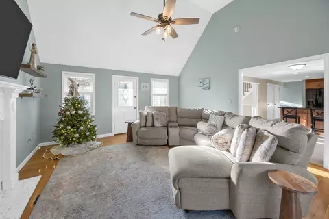 30 Flicker Ln, Marstons Mills, MA 02648 photo 19