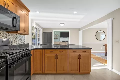 30 Flicker Ln, Marstons Mills, MA 02648 photo 16