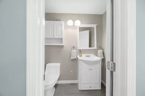30 Flicker Ln, Marstons Mills, MA 02648 photo 6