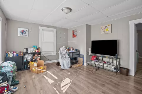 30 Brow St, Fall River, MA 02721 photo 23