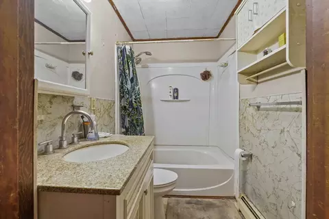 105 Park St, Fall River, MA 02721 photo 6