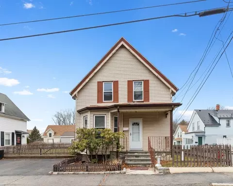 40 Buena Vista St, Swampscott, MA 01907