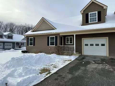 115 Elm St #7B, Hatfield, MA 01038