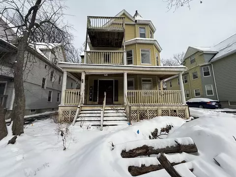 77 Fort Pleasant Ave, Springfield, MA 01108