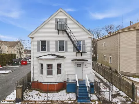 102 Acushnet Ave, New Bedford, MA 02740