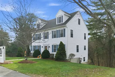 9 Quail Run Dr, Methuen, MA 01844