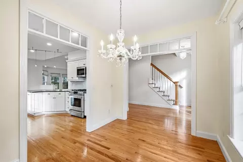 602 Putnam Ave, Barnstable, MA 02635 photo 8