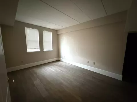 34 Sumner Ave #208, Springfield, MA 01108 photo 4
