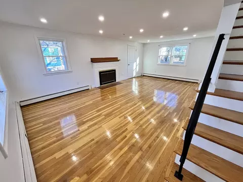154 N Central Ave, Quincy, MA 02170