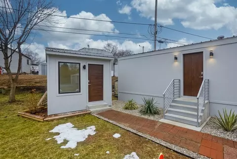 28 Mockingbird Dr, Chicopee, MA 01020 photo 8