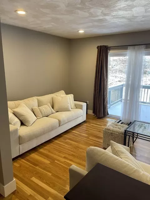 31 Blithewood Ave #705, Worcester, MA 01604 photo 9