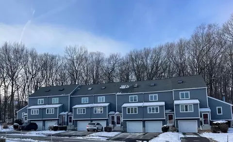 31 Blithewood Ave #705, Worcester, MA 01604