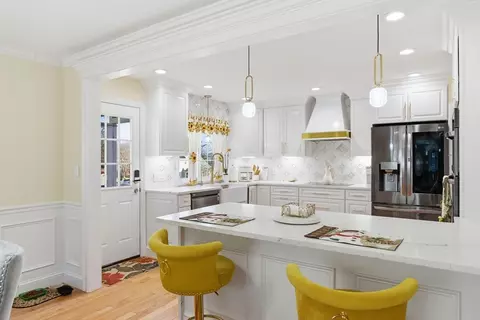 17 Cunniff Ave, Milford, MA 01757
