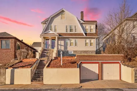 86-88 Gallivan Blvd, Boston, MA 02124
