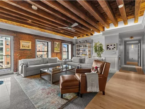 28-32 Atlantic Ave #415-417, Boston, MA 02110