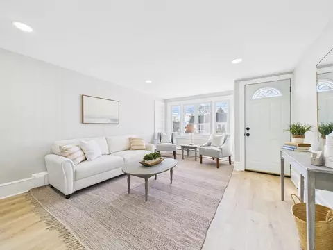 1 Harvard St, Fairhaven, MA 02719 photo 3