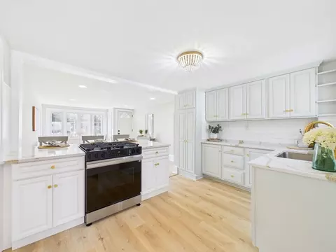 1 Harvard St, Fairhaven, MA 02719 photo 12