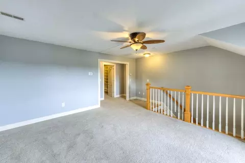 38 Johnson St, Worcester, MA 01604 photo 25