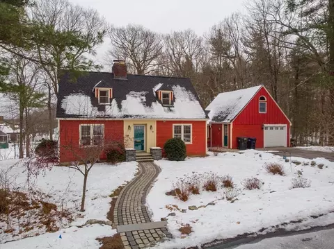 10 Kenwood Rd, Holden, MA 01520