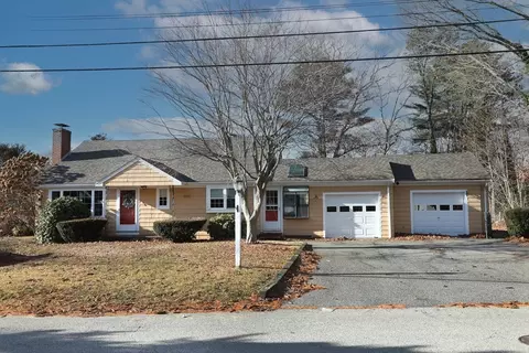 42 Carr Rd, Marshfield, MA 02050