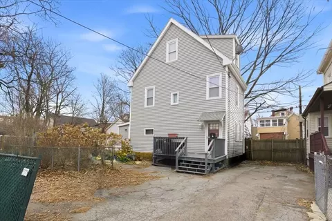 2 Leonard Ct, Dorchester, MA 02122