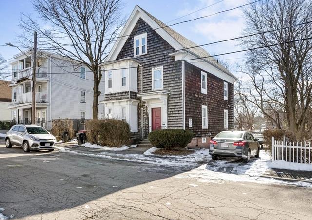 38 Howard Sq, Brockton, MA 02301