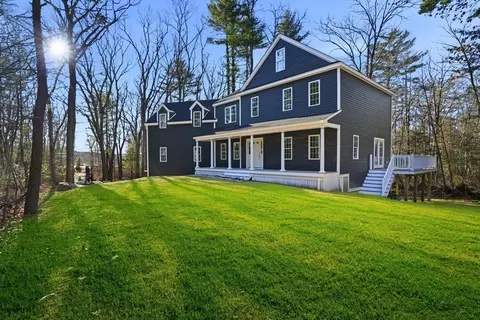 95 Stony Brook Ln, Norwell, MA 02061
