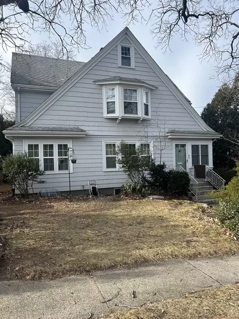 48 Rural Ave, Medford, MA 02155