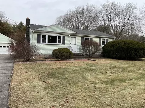 93 Plain St, Mansfield, MA 02048