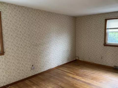 Bedroom - 93 Plain St, Mansfield, MA 02048 photo 2 of 3