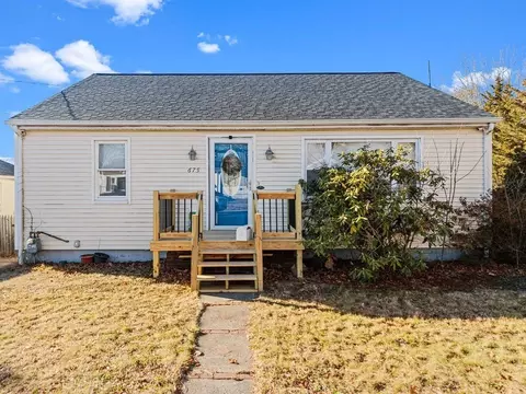 675 Church St, New Bedford, MA 02745