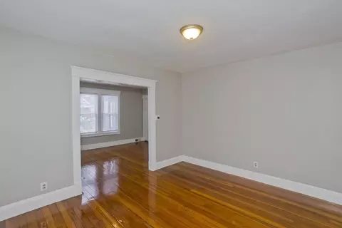 809 Carew St, Springfield, MA 01104 photo 12