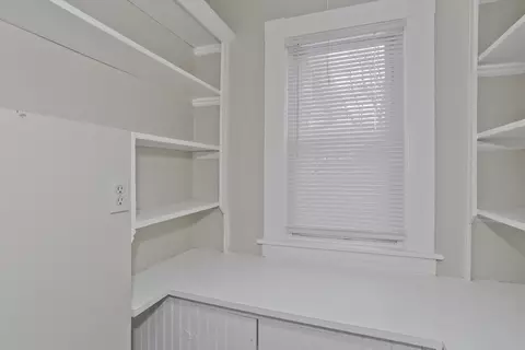 809 Carew St, Springfield, MA 01104 photo 6