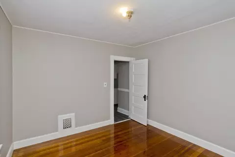 809 Carew St, Springfield, MA 01104 photo 13