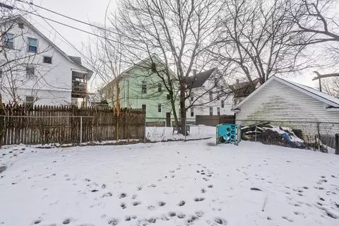 809 Carew St, Springfield, MA 01104 photo 31