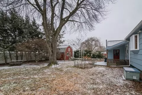 Exterior - 17 Randall St, Chicopee, MA 01013 photo 7 of 9