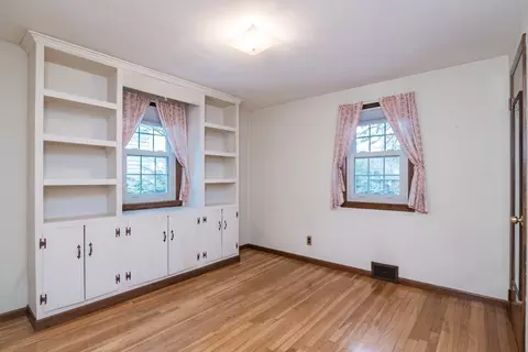 Bedroom - 17 Randall St, Chicopee, MA 01013 photo 2 of 6