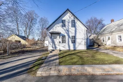 12 Franklin St, Weymouth, MA 02188