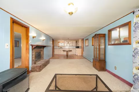 64 Rose Point Ave, Wareham, MA 02576 photo 5