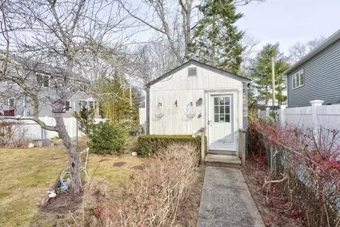 64 Rose Point Ave, Wareham, MA 02576 photo 18