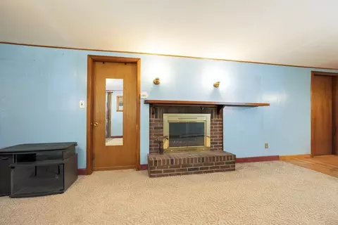 64 Rose Point Ave, Wareham, MA 02576 photo 4