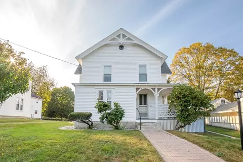 145 Center Rd, Dudley, MA 01571