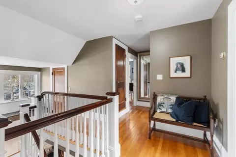 Entry Way - 257 High St, Reading, MA 01867 photo 5 of 6