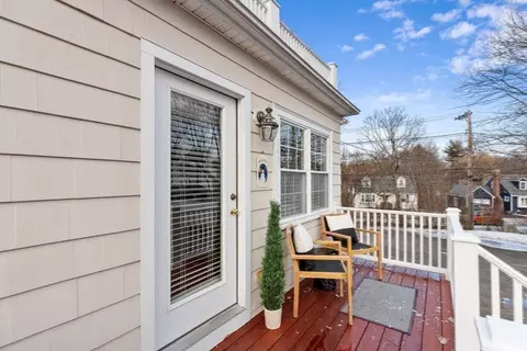 Exterior - 257 High St, Reading, MA 01867 photo 5 of 9