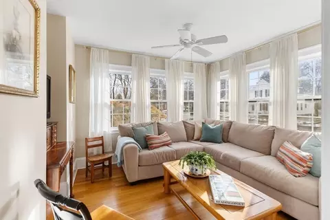 Living - 257 High St, Reading, MA 01867 photo 5 of 5